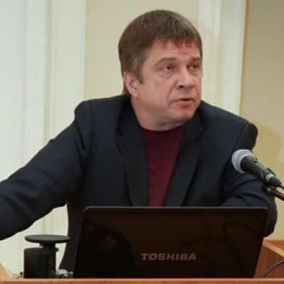 professionalniy-standart-rukovoditelya-obrazovatelnoy-organizatsii-im-16